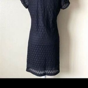 Isaac Mizrahi  black short sleeve stretched lace dress Elegant Black Lace Dress